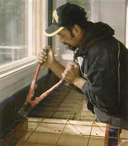 August 2004 The Journal of Light Construction - Cast-in-Place Concrete Counters